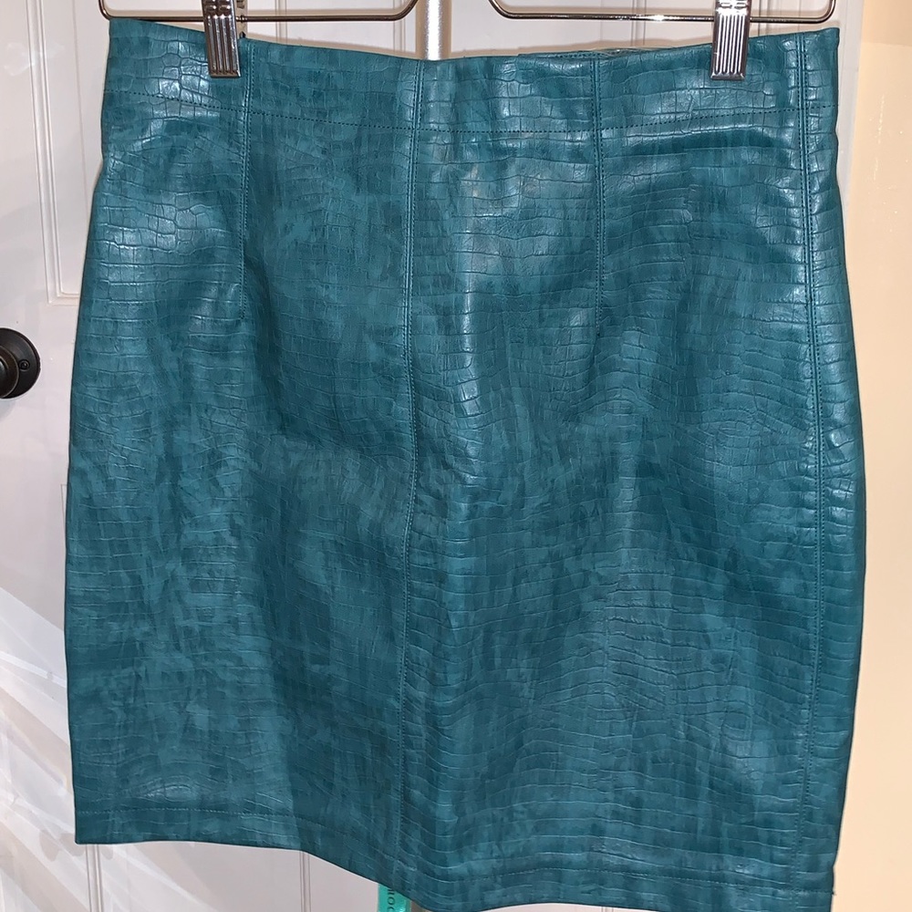 Brand new leather skirt